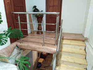 Ограждения на лестницу в частном доме (р-н Мясново)