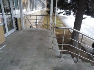 Ограждения входной группы (Тула, проспект Ленина, 77)